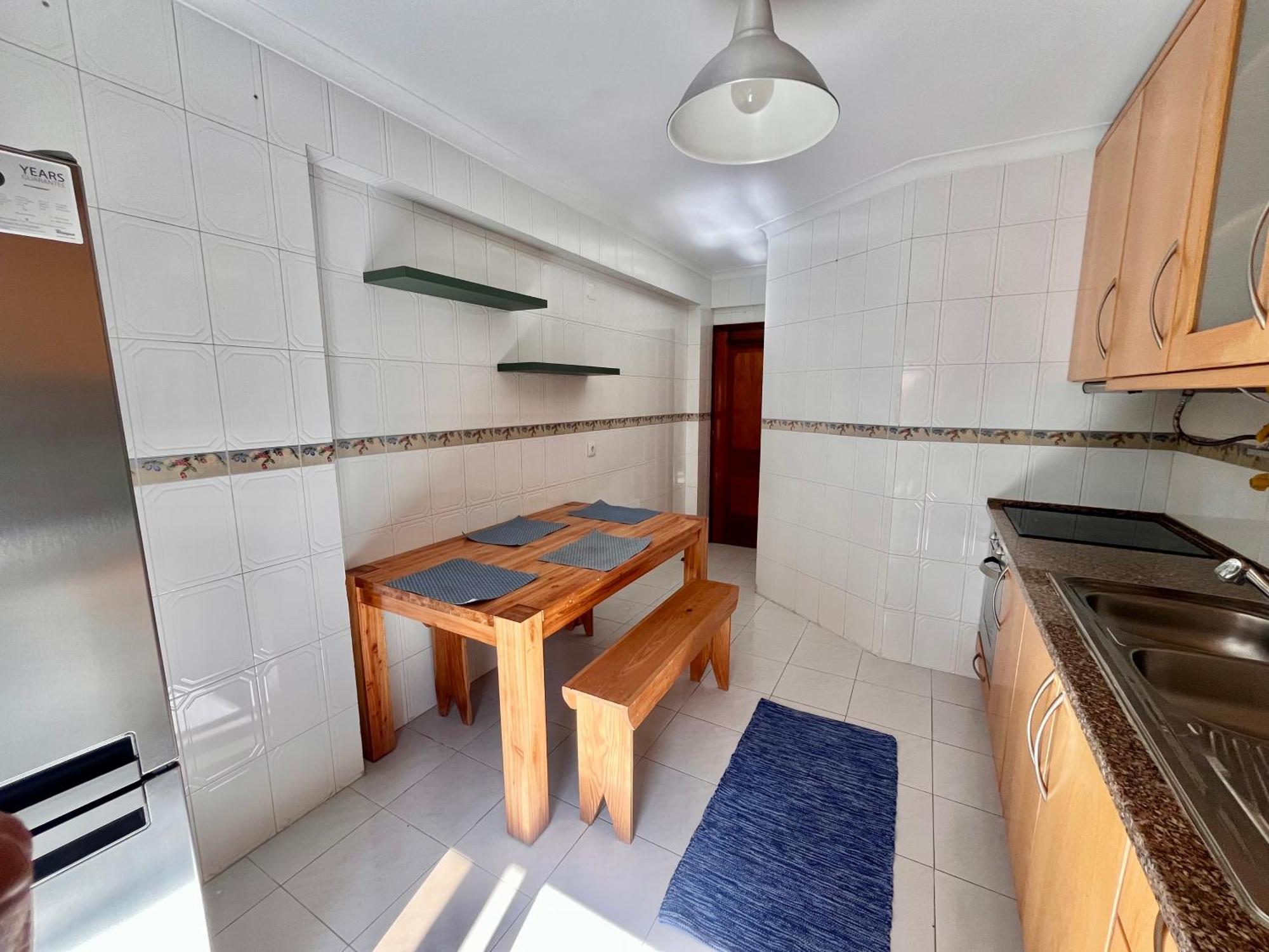 Апартаменты Quarto Boa Localizacao Com Cozinha E Casa De Banho Капарика Экстерьер фото